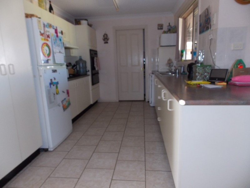 4 Mimosa Avenue, Parkes NSW 2870