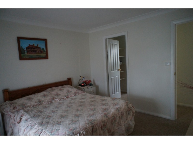 9 Adams Ave, Condobolin NSW 2877