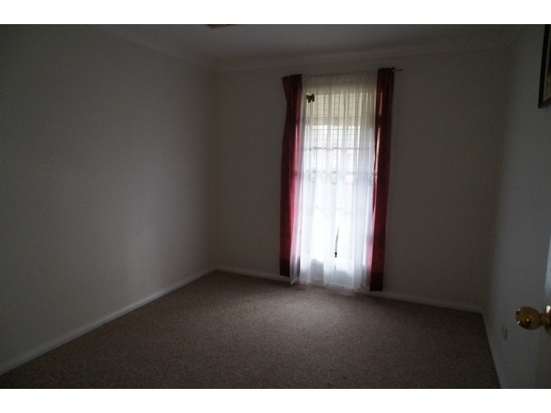 9 Adams Ave, Condobolin NSW 2877