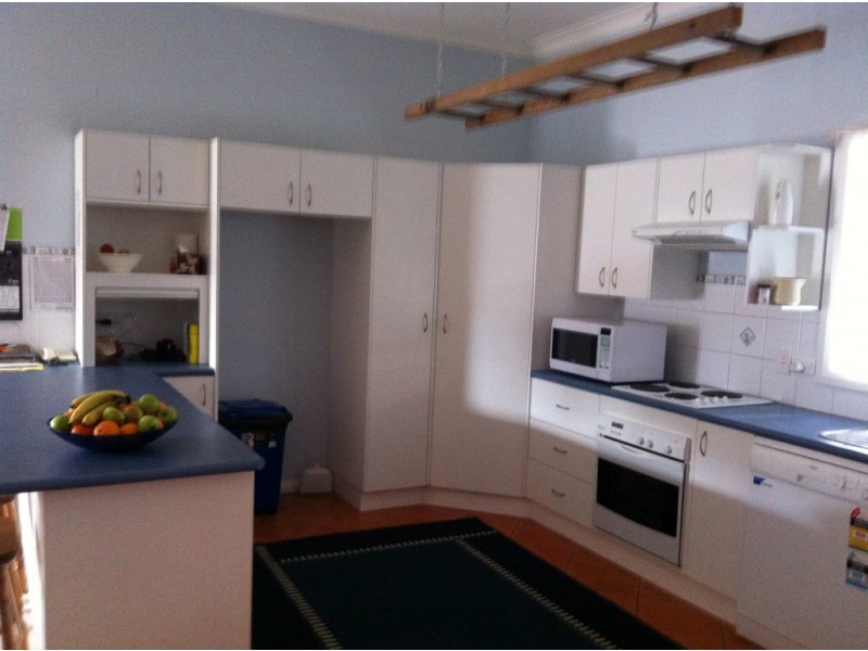 5 Bollinger Street, Parkes NSW 2870