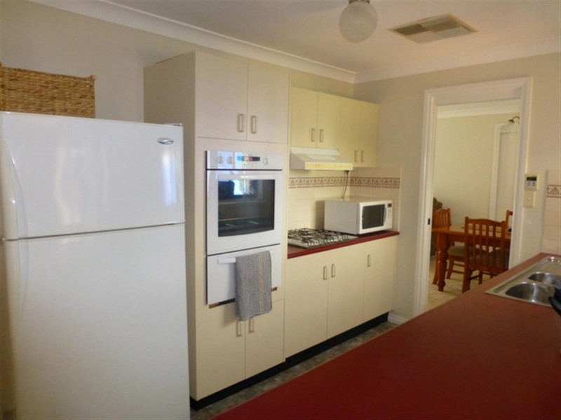 29 Danilenko Street, Parkes NSW 2870