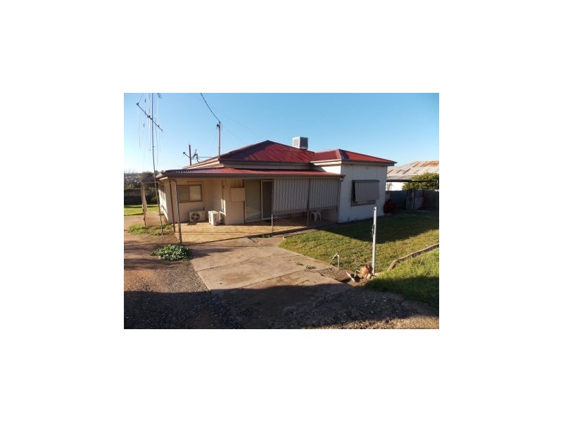 25 Jones, Parkes NSW 2870