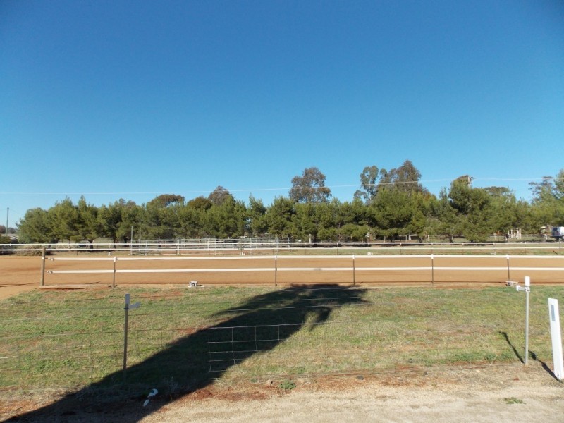 97 Back Yamma Road, Parkes NSW 2870
