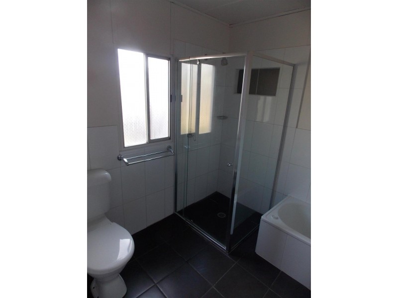 75 Dalton Street, Parkes NSW 2870