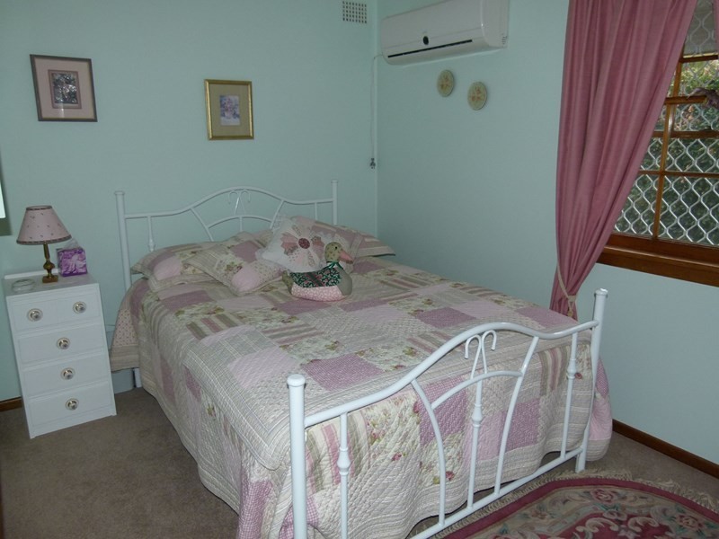 3 Scrivener Street, Forbes NSW 2871