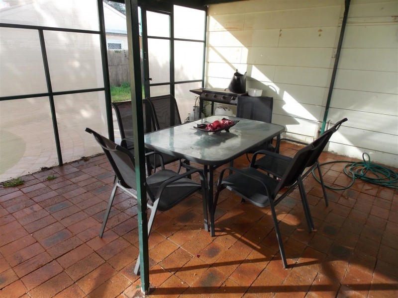 12 Paterson Street, Parkes NSW 2870