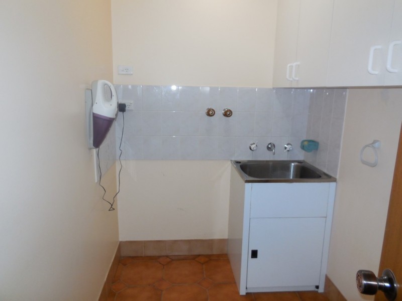 12 Bowditch Crs, Parkes NSW 2870