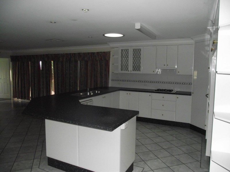 23 Alder Ave, Parkes NSW 2870