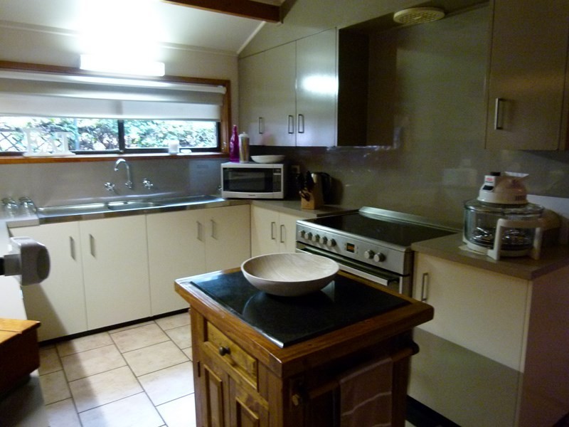 16 McDonnell Street, Forbes NSW 2871