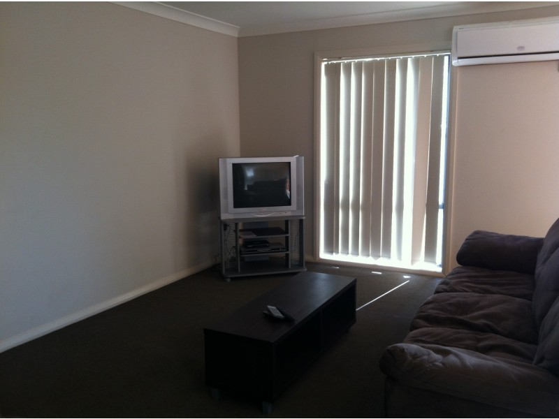 76A Close Street, Parkes NSW 2870
