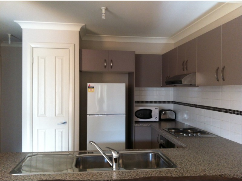 76A Close Street, Parkes NSW 2870