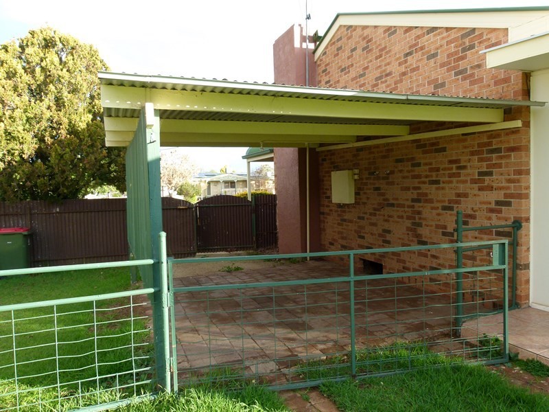 6 Bathurst Street, Forbes NSW 2871