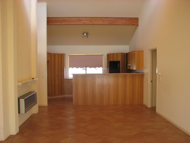 2a Brenner Street, Forbes NSW 2871