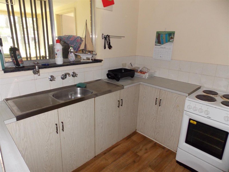 13 Thornbury Street, Parkes NSW 2870