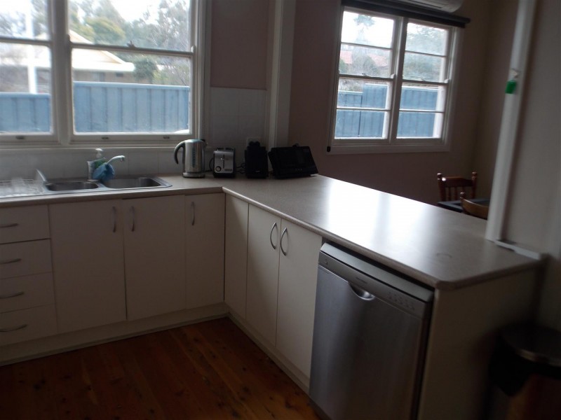 14 Want Street, Parkes NSW 2870