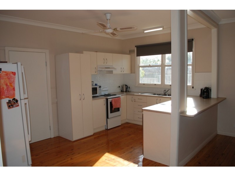 14 Want Street, Parkes NSW 2870