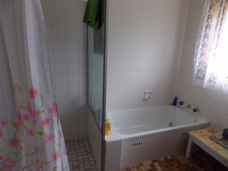 17 Brolgan Road, Parkes NSW 2870