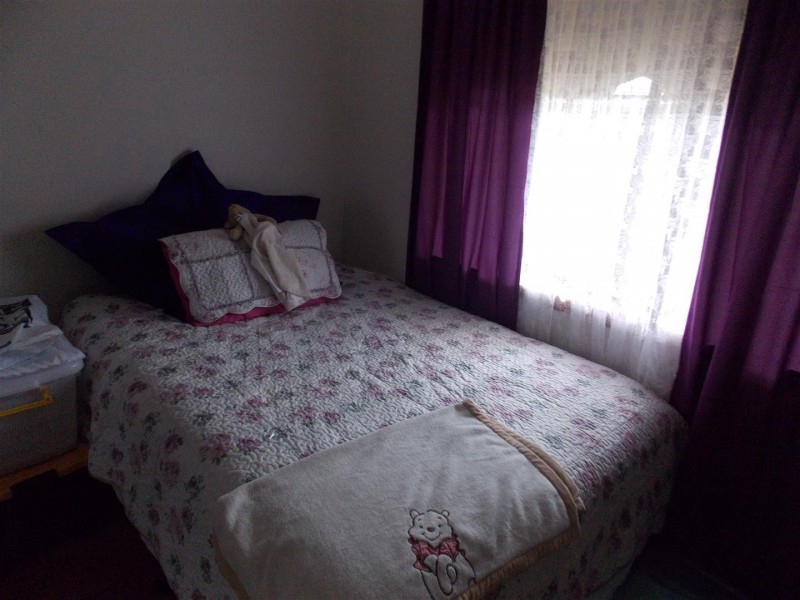 17 Brolgan Road, Parkes NSW 2870