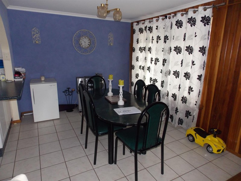 17 Brolgan Road, Parkes NSW 2870