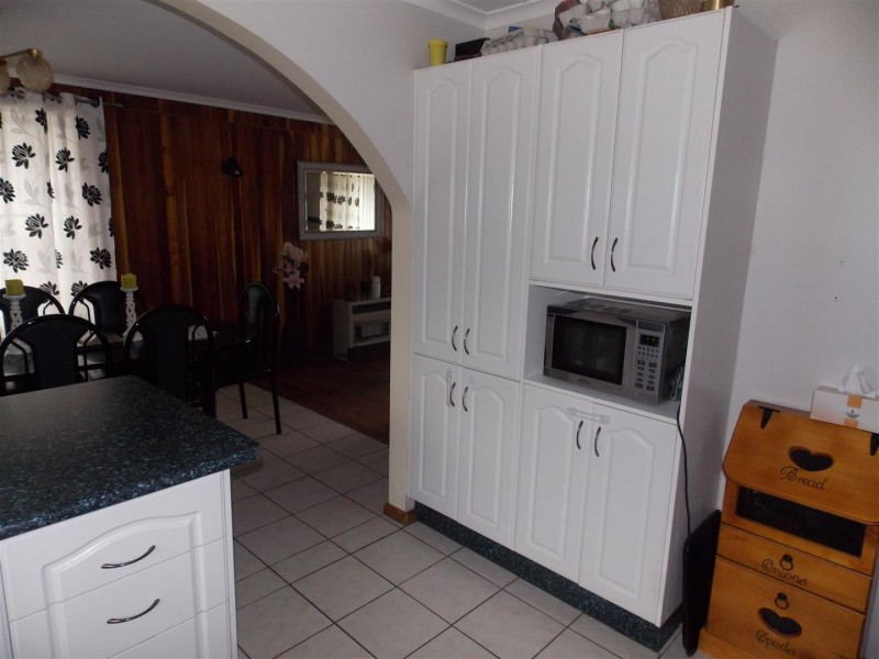 17 Brolgan Road, Parkes NSW 2870