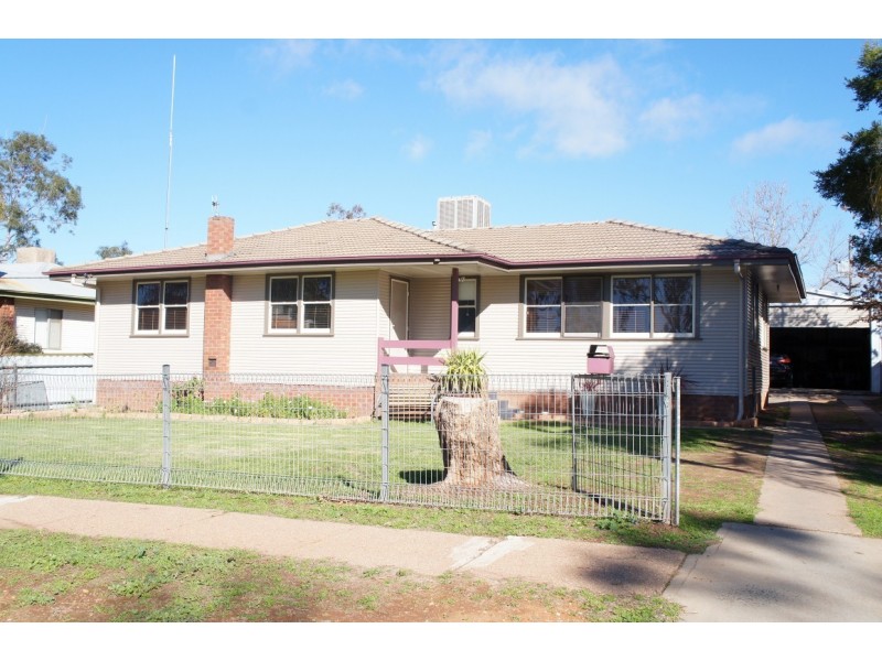 142 Orange Street, Condobolin NSW 2877