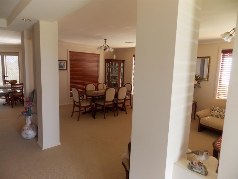 25 Alder Avenue, Parkes NSW 2870