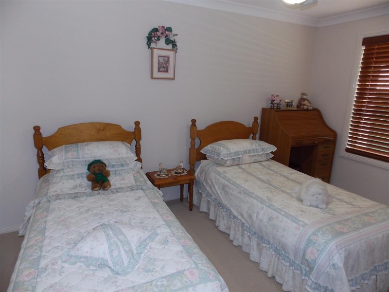 25 Alder Avenue, Parkes NSW 2870