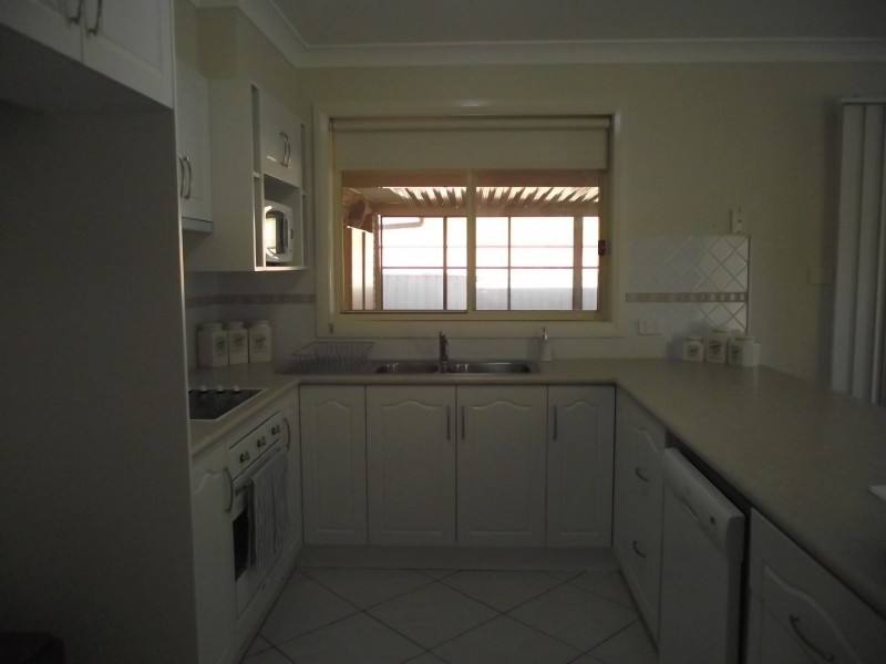 3 Ebelina Crescent, Parkes NSW 2870
