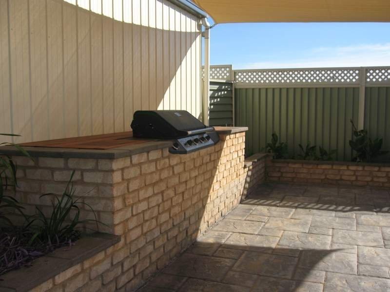 37 Best Street, Parkes NSW 2870
