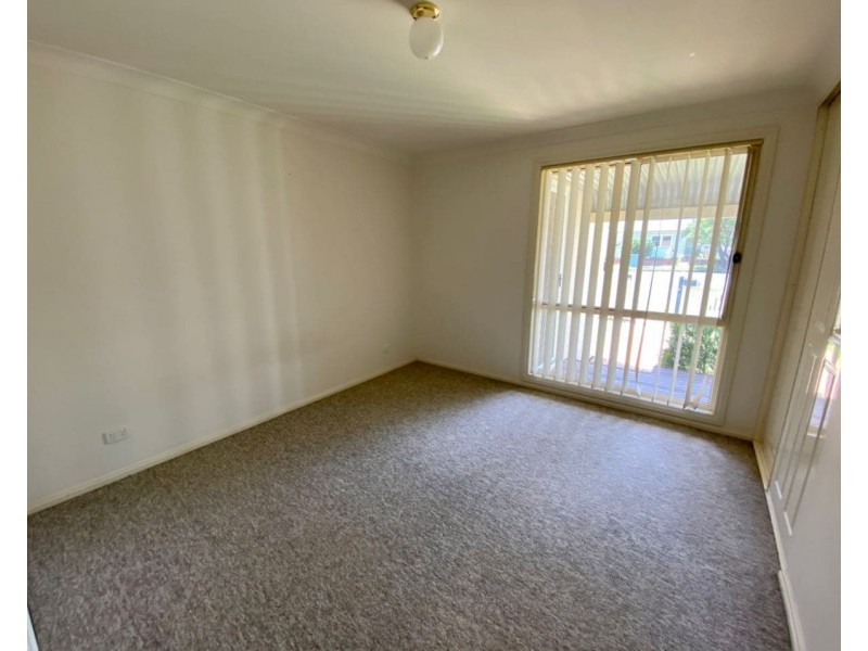 17 Victoria Street, Parkes NSW 2870