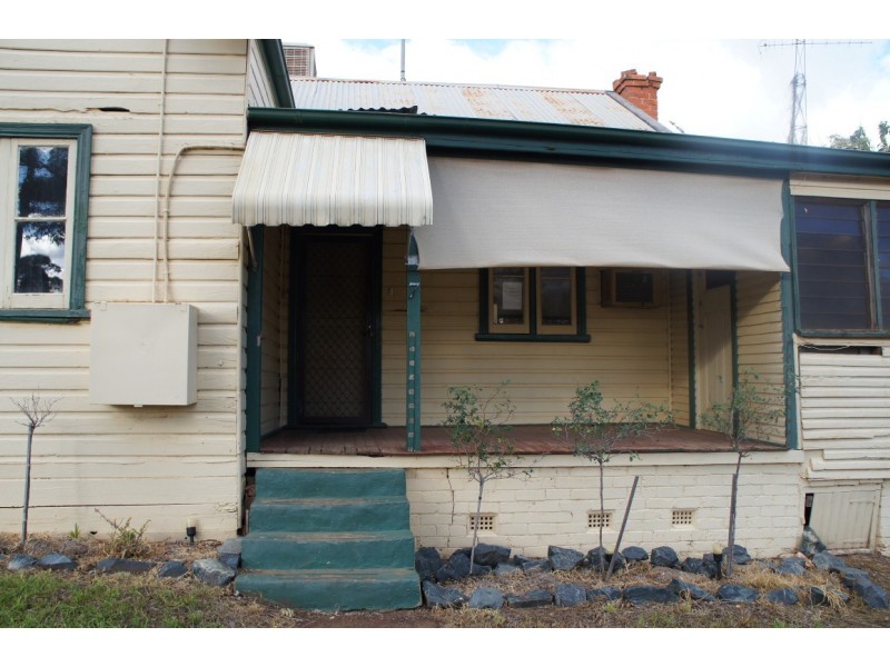 7 Napier St, Condobolin NSW 2877