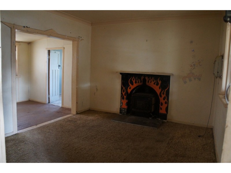 7 Napier St, Condobolin NSW 2877