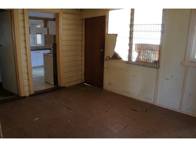 7 Napier St, Condobolin NSW 2877