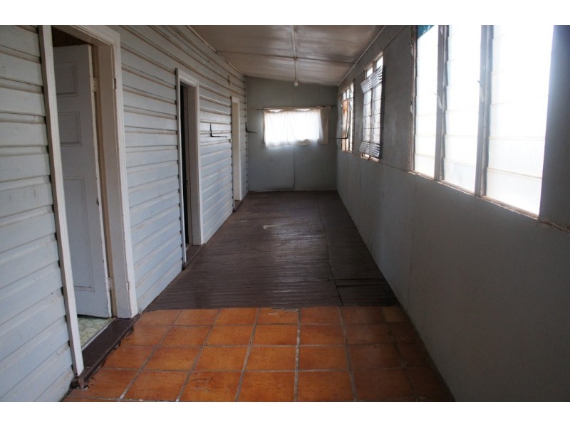 7 Napier St, Condobolin NSW 2877