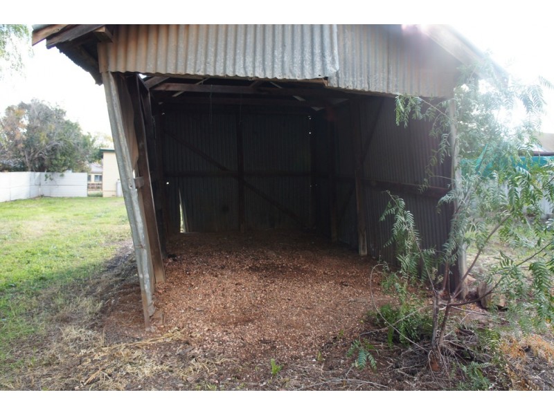 7 Napier St, Condobolin NSW 2877