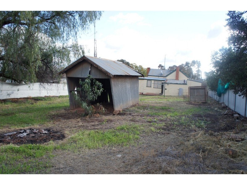 7 Napier St, Condobolin NSW 2877