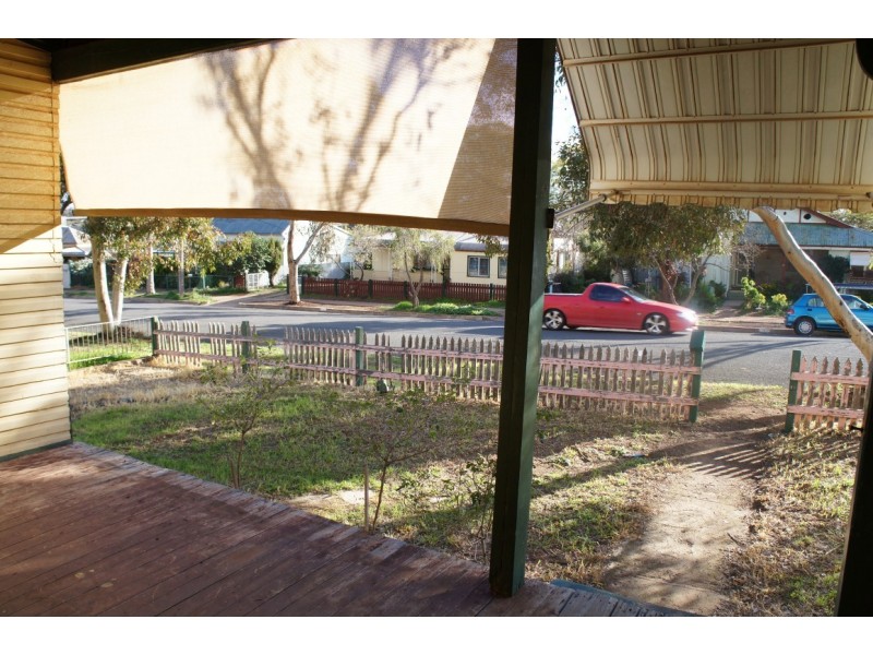 7 Napier St, Condobolin NSW 2877