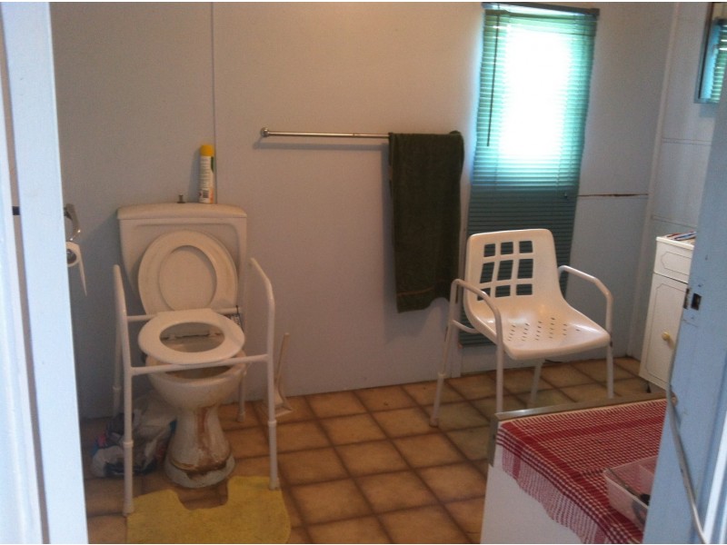 90 Bogan Street, Parkes NSW 2870
