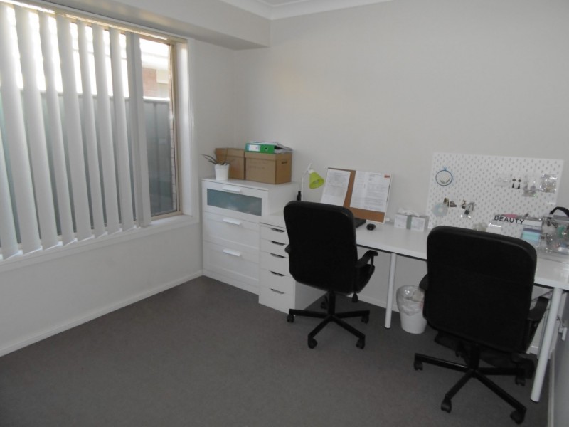 72B Close Street, Parkes NSW 2870