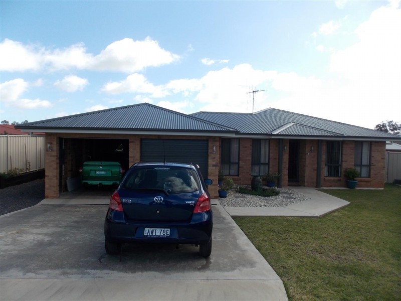 29 Alder Avenue, Parkes NSW 2870