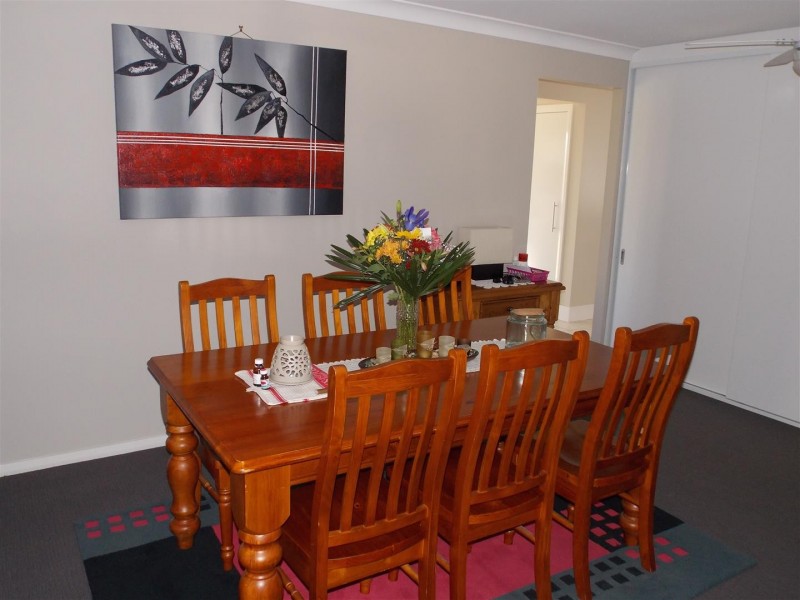 29 Alder Avenue, Parkes NSW 2870
