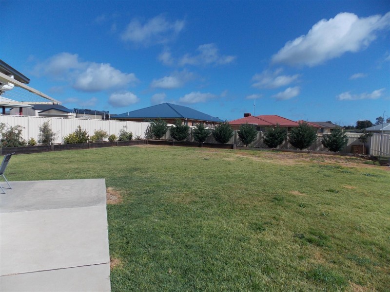 29 Alder Avenue, Parkes NSW 2870