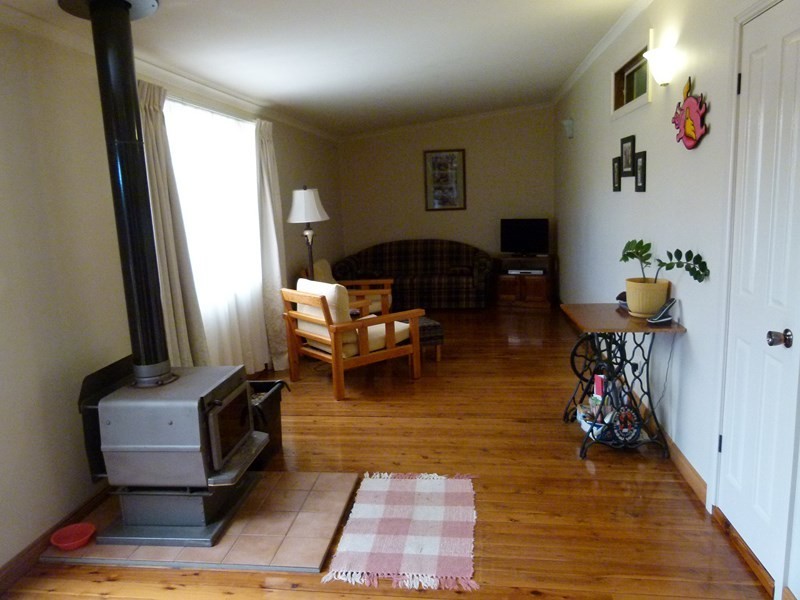 8 Oxford Street, Forbes NSW 2871