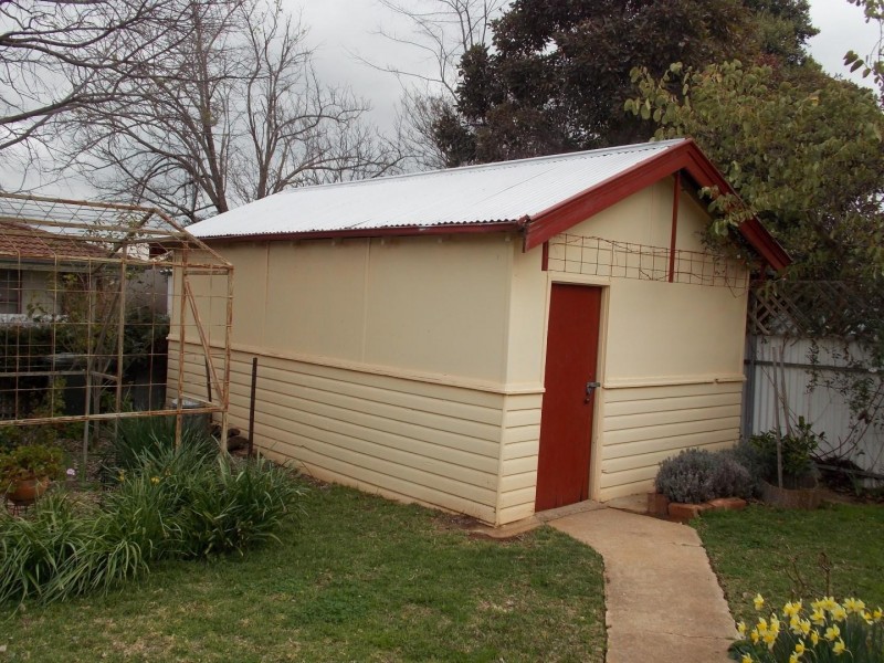 59 Cecile Street, Parkes NSW 2870