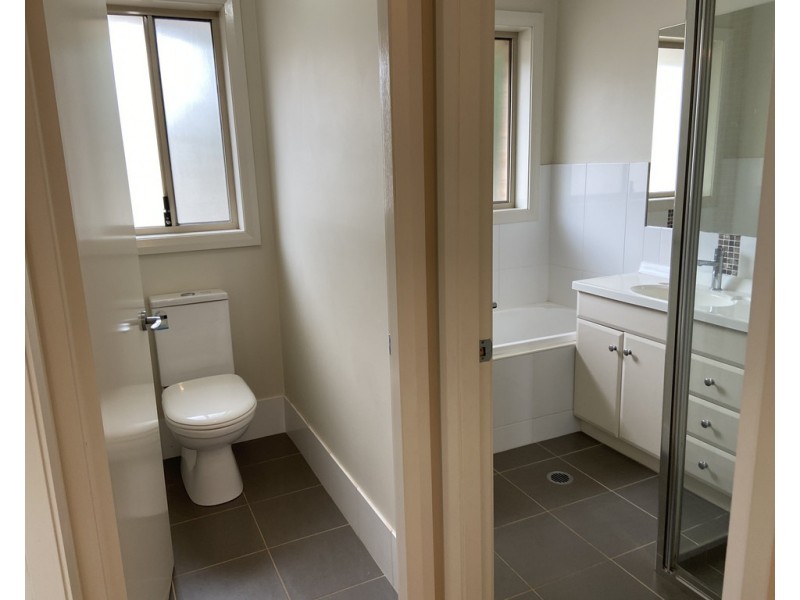 3 Monastery Close, Parkes NSW 2870