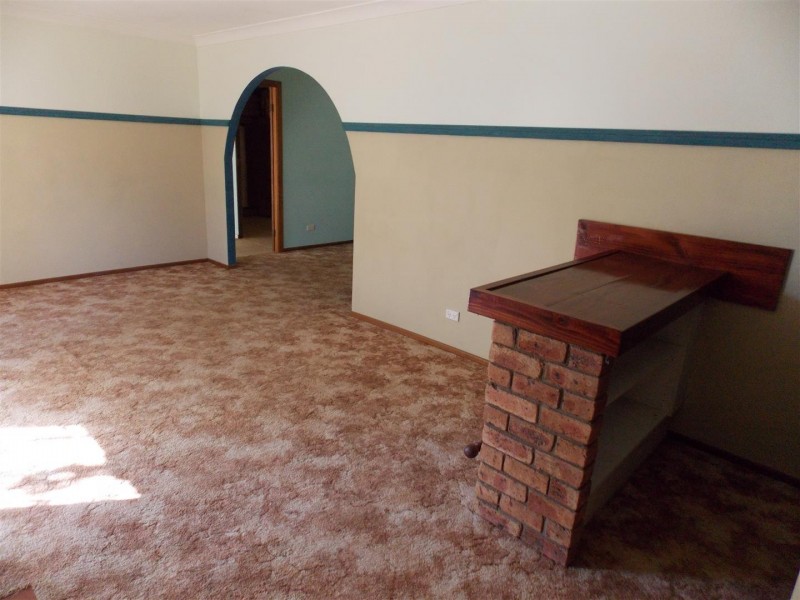 91 Victoria Street, Parkes NSW 2870