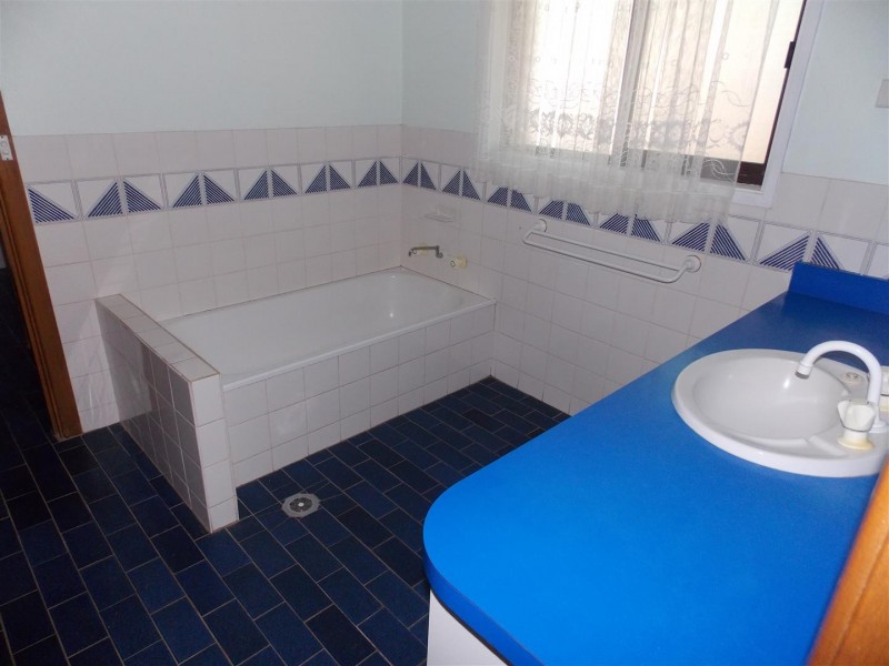 91 Victoria Street, Parkes NSW 2870