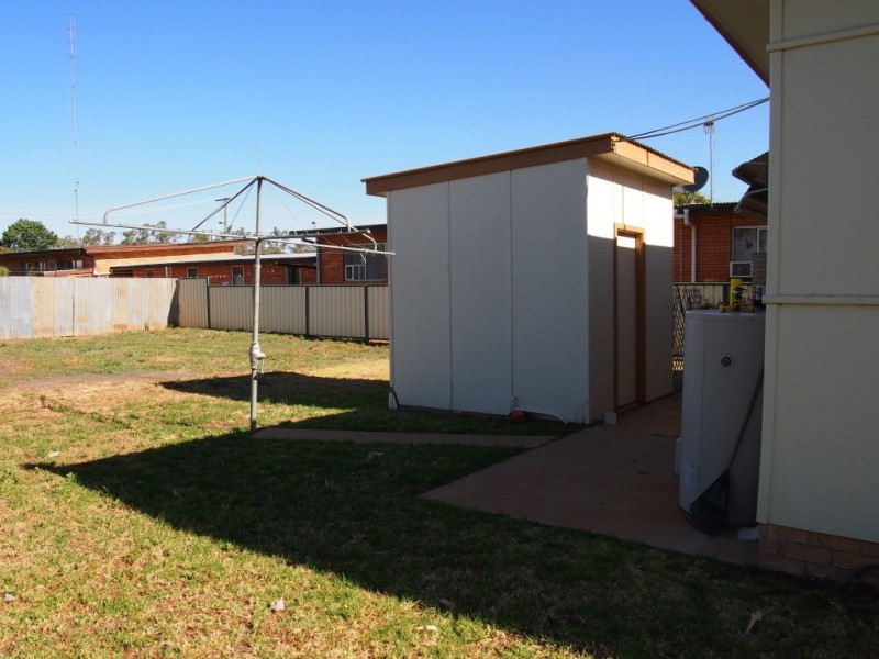 7 Harding Ave, Condobolin NSW 2877