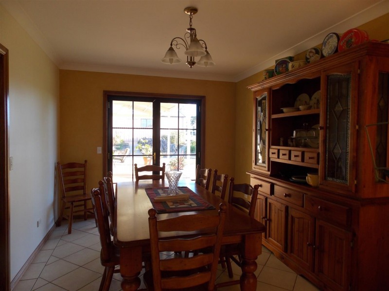 35-37 Thomas Street, Parkes NSW 2870