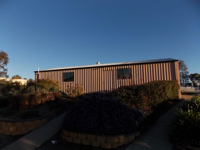 35-37 Thomas Street, Parkes NSW 2870